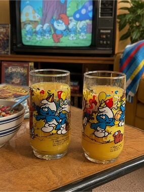 Vintage 1983 Smurf Glasses Set Clumsy & Handy Smurf Drinking Glasses Pair 💙